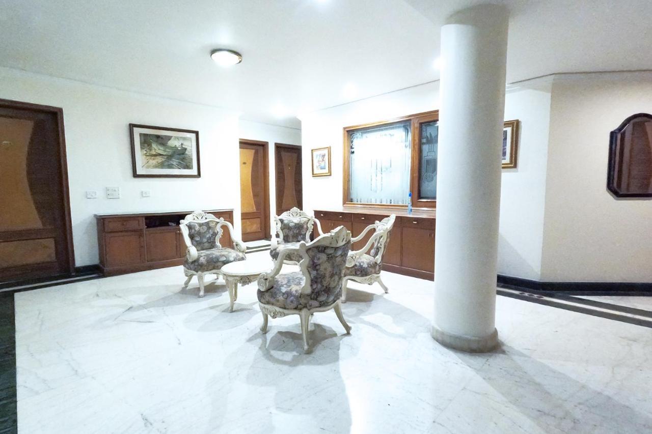 ホテル Fabexpress Kwality Regency Chandīgarh エクステリア 写真